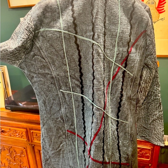 Parsley and Sage brand Slate Blue/Gray and Red Blazer with Quilted Design - Picture 6 of 13